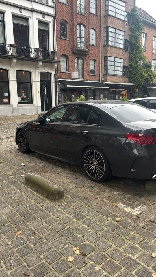 Mercedes-Benz C-Klasse C 180 AMG Line